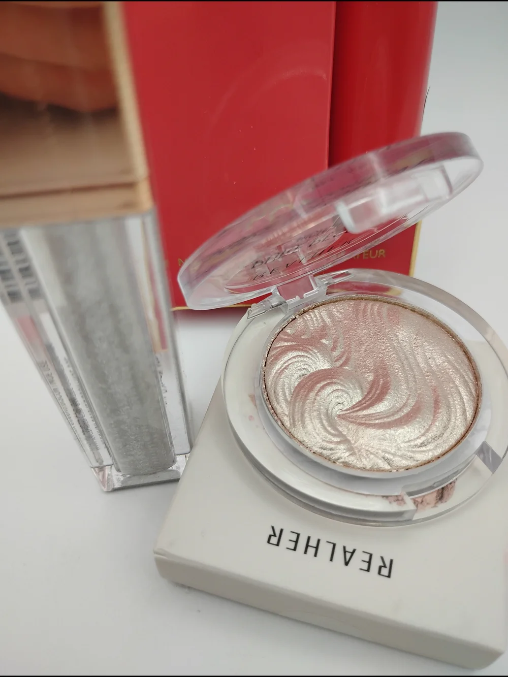 RealHer Shimmer Highlighter & Shimmer Liquid Eyeshadow With Yes Merci Fragrance